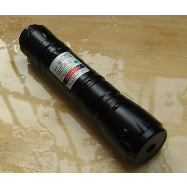 100mW waterproof green laser black flashlight