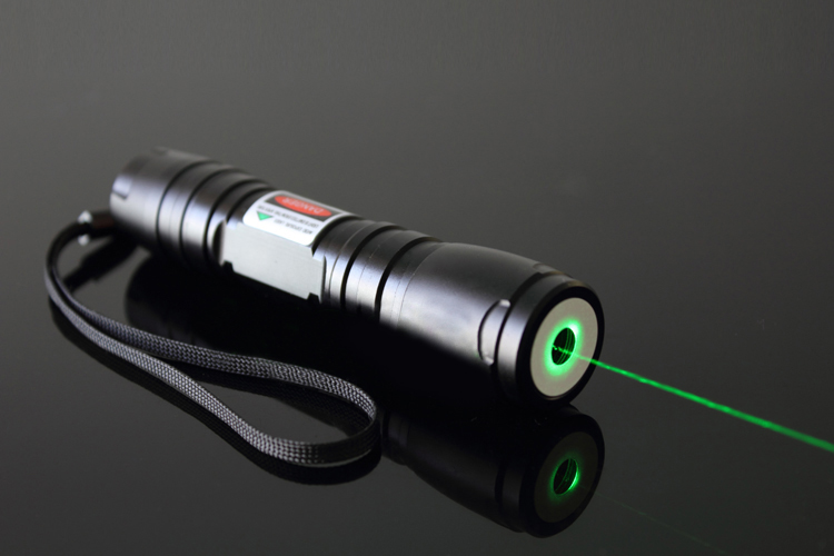 strong powerful green laser pointer 200mw