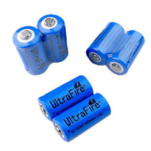 rechargeable laser battery